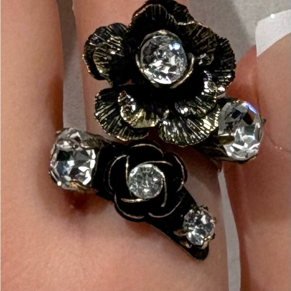 Dark Romance Floral Wrap Goth Ring